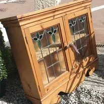 Wall cabinet